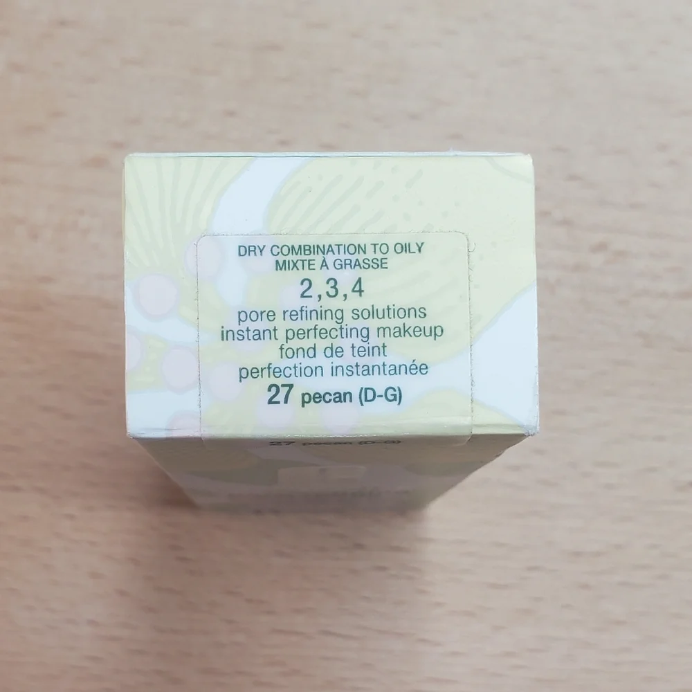 Clinique Pore Refining Solutions - 27 Pecan - Picture 3 of 4